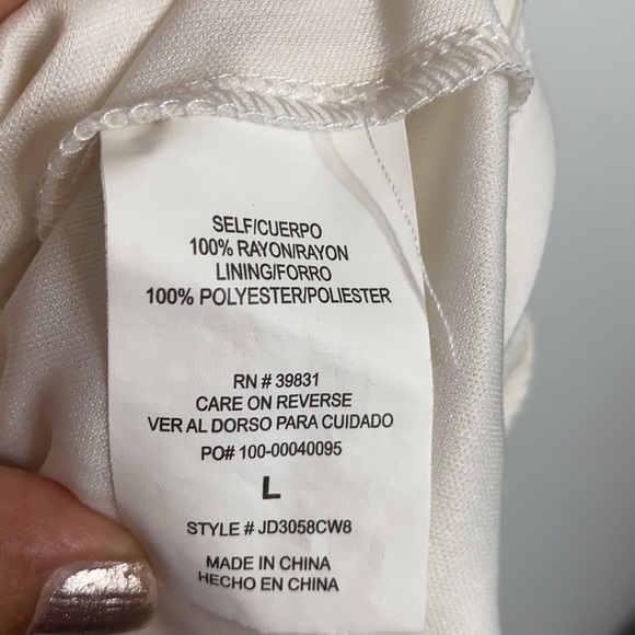 Altar'd State Women's White Embroidered Mini Dress Convertible Neck size Large - Picture 7 of 9